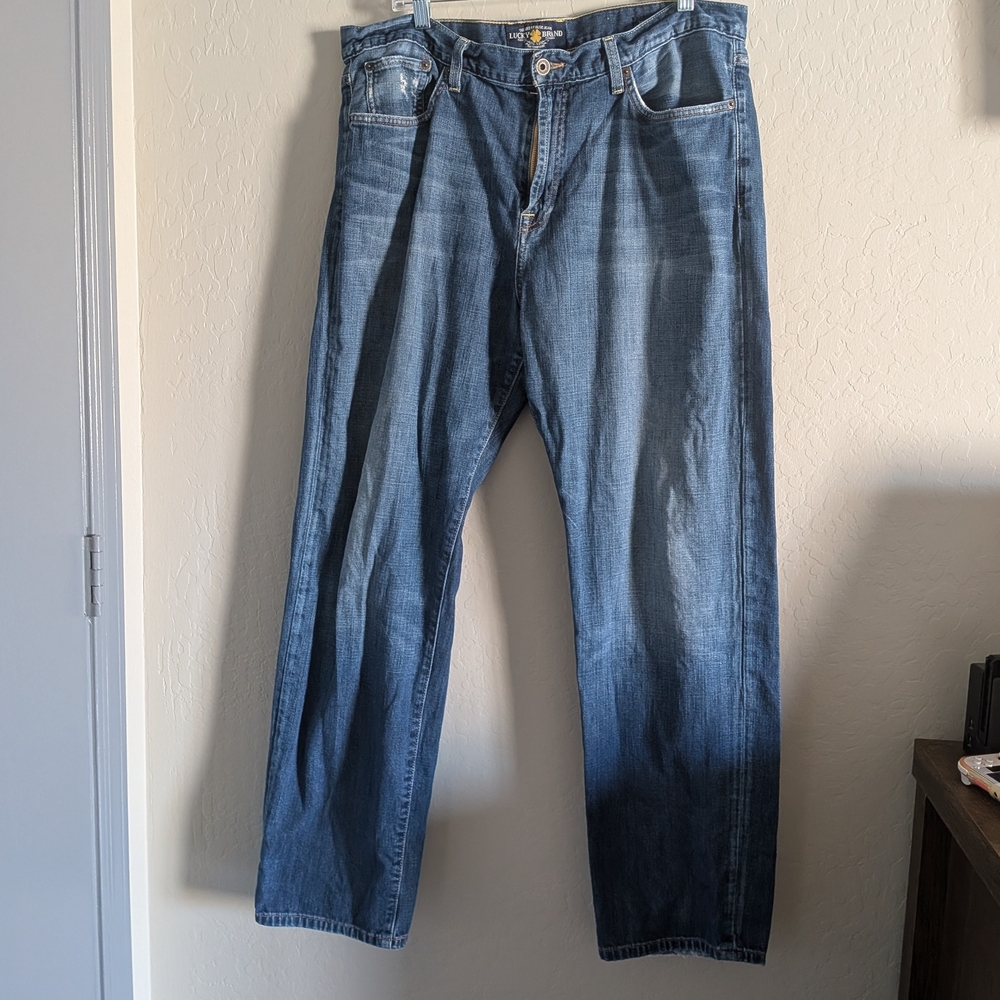 Lucky Brand Men's Relaxed Fit Washed Blue Jeans